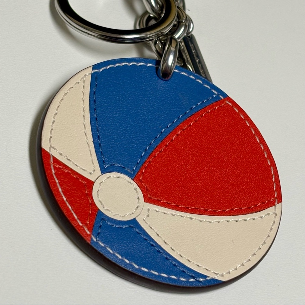 Coach Beachball Bag Charm Keychain Red/White/Blue NWT - Picture 8 of 9